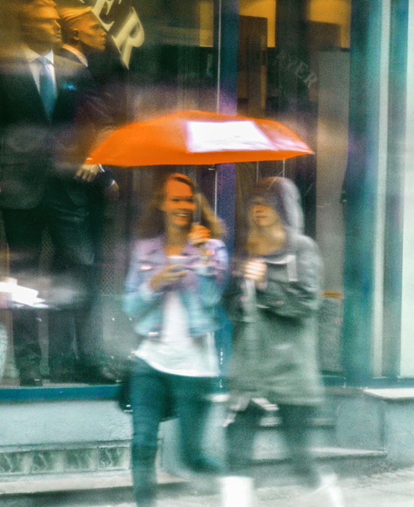 "Umbrella Girls"  2013 © Jan Oberg